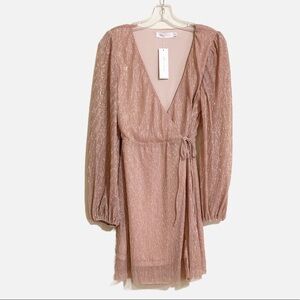 All in Favor Mauve Metallic Shimmering V-Neck Long Sleeve Dress. Size Small